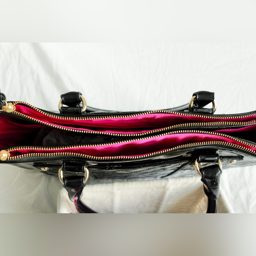 LOFT Patent Leather Tote - Picture 4 of 9